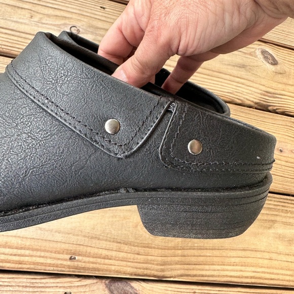 Easy Street women’s black slip on clog shoes size 10 - Picture 9 of 9